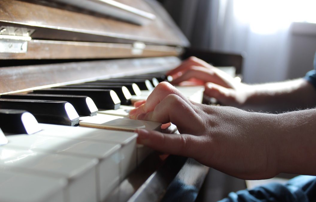 Buying a used upright piano