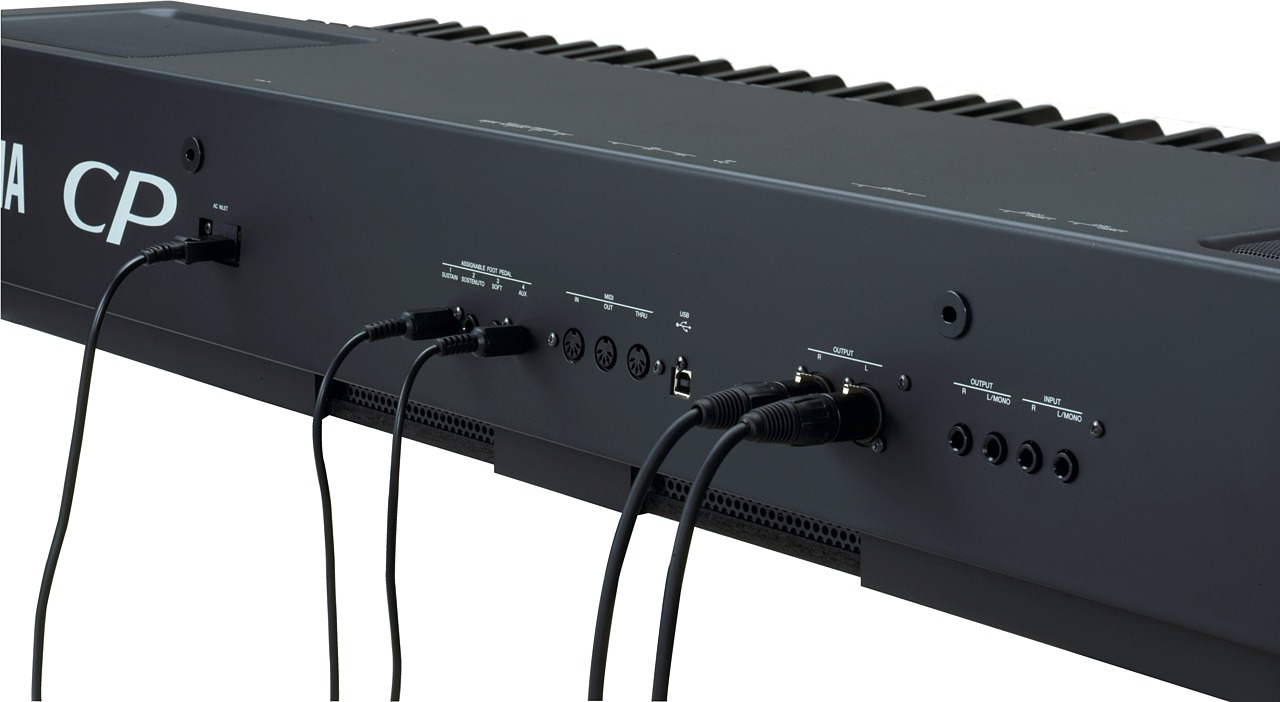 Yamaha CP300 Portable Stage Piano view