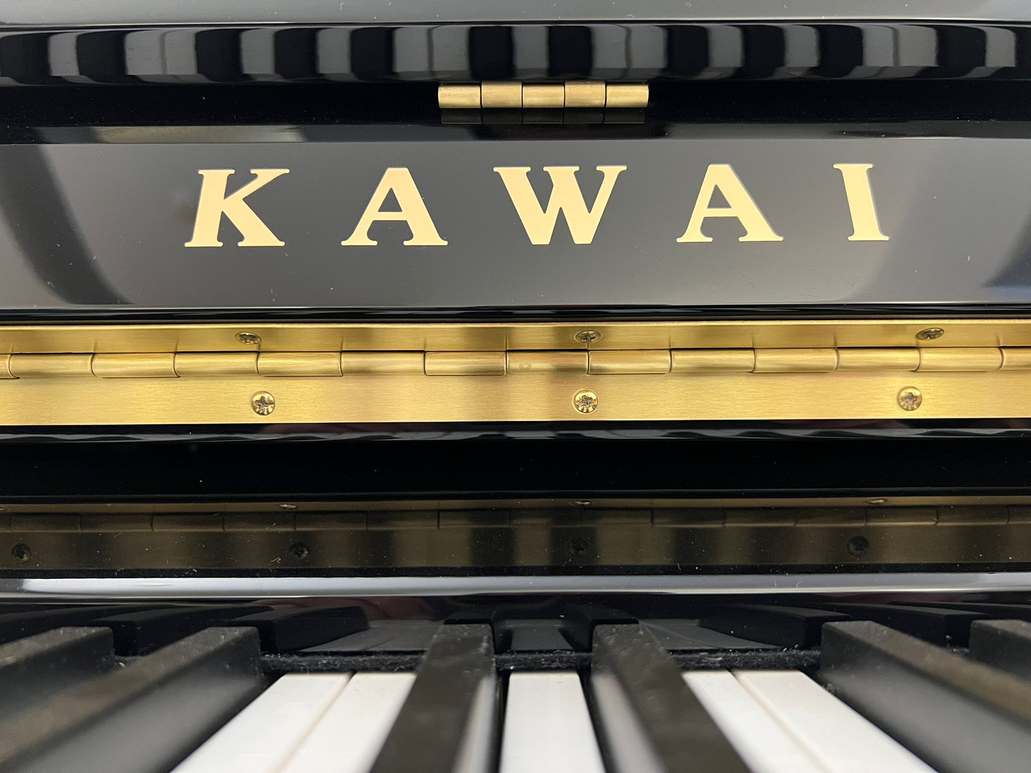 Kawai K200 view