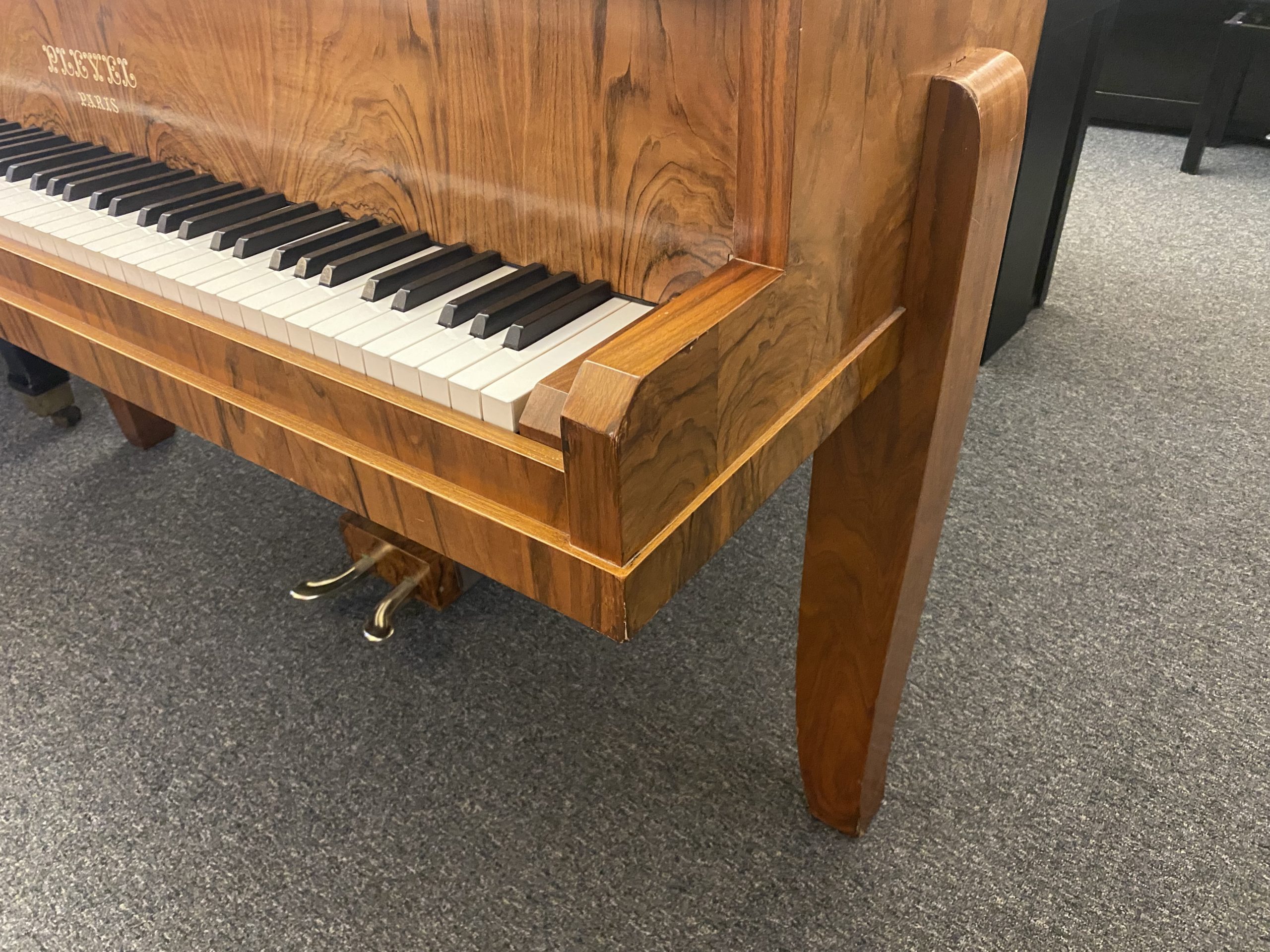 Pleyel Art Deco baby grand view