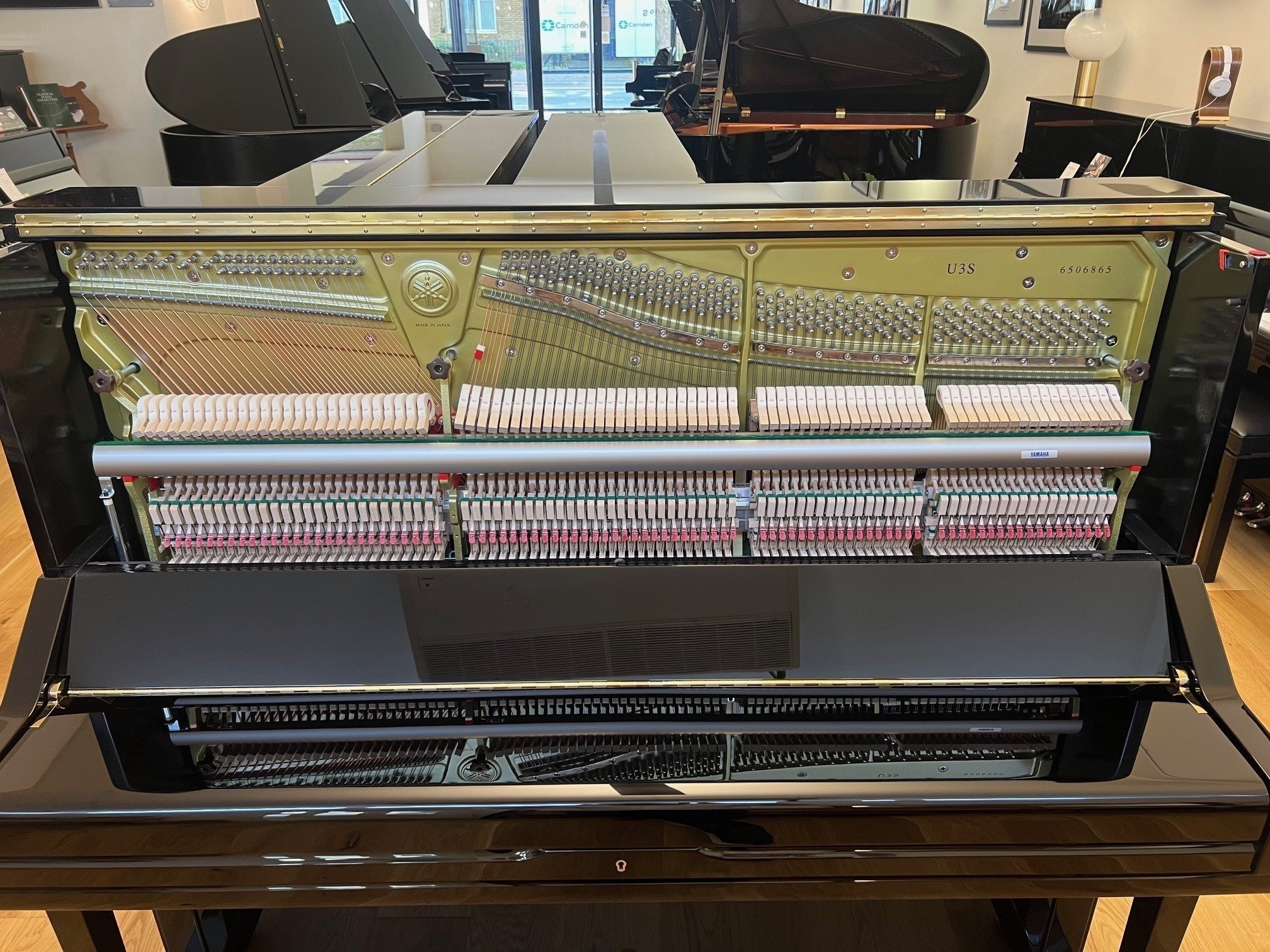 Yamaha U3S (new ex showroom model) view