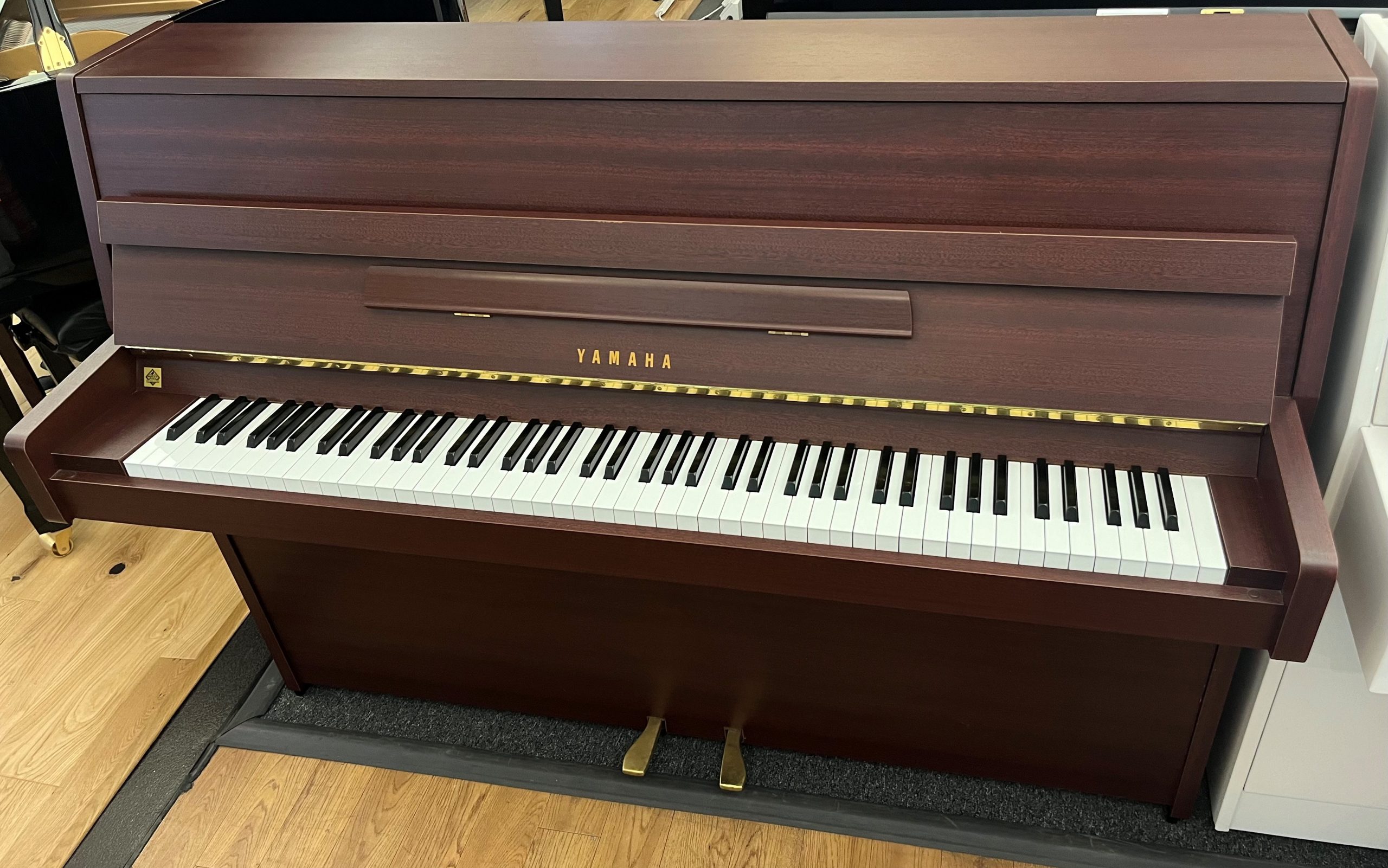 Yamaha 108 - Main View