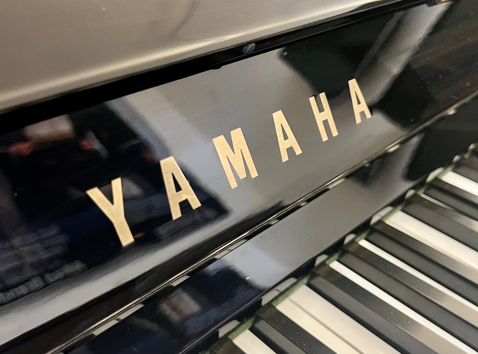 Yamaha U1H view