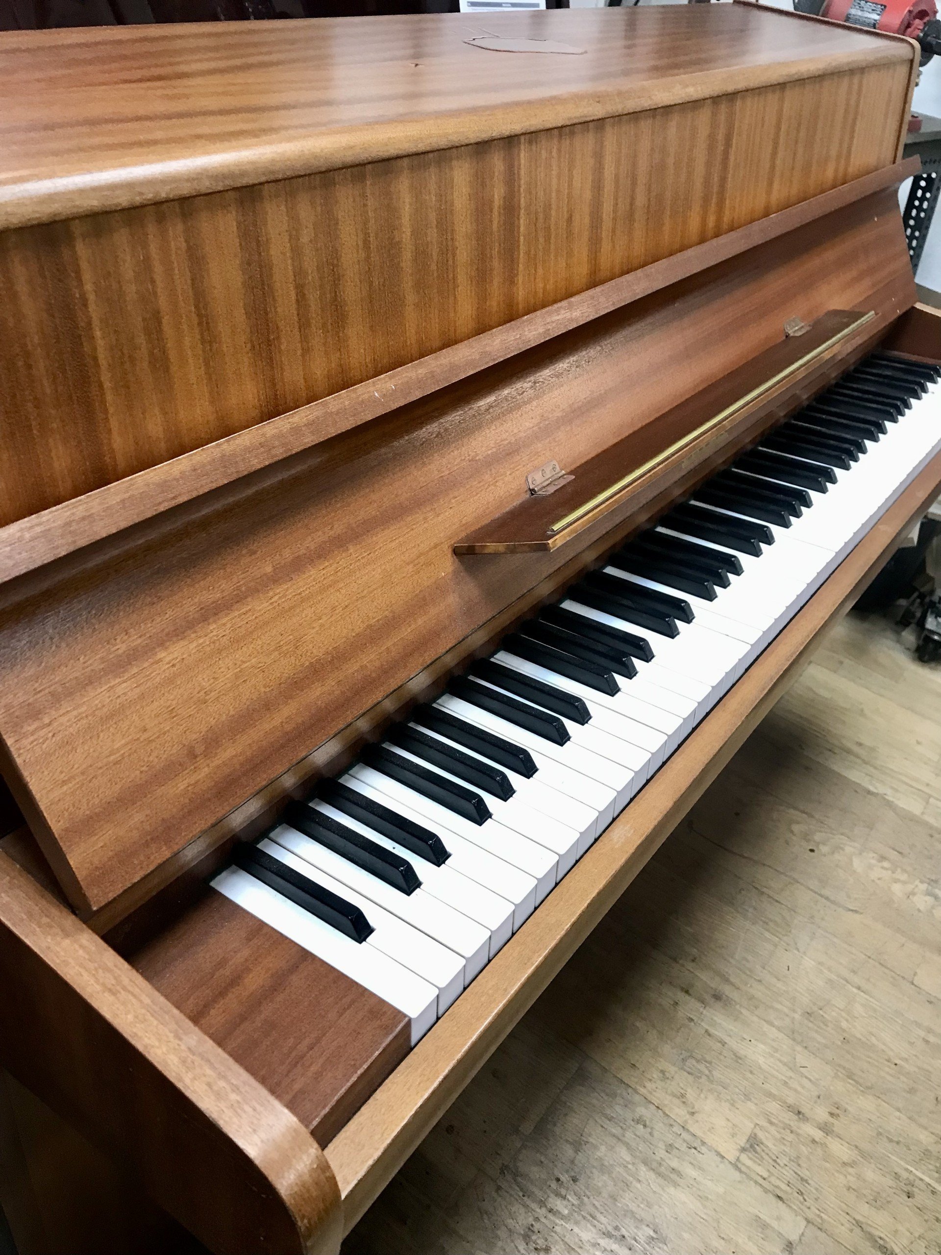 Geyer Dresden – This piano is being prepared. Please contact us to arrange a viewing.