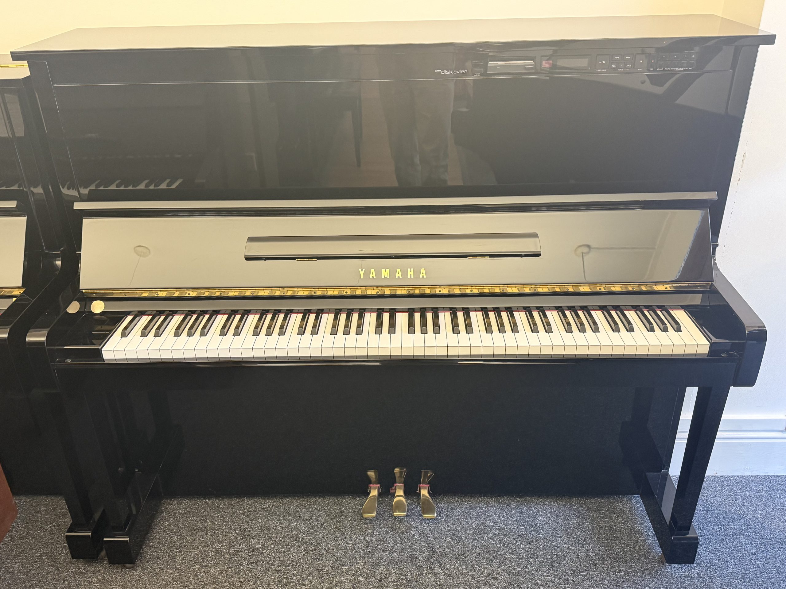 Yamaha MX100 Disklavier