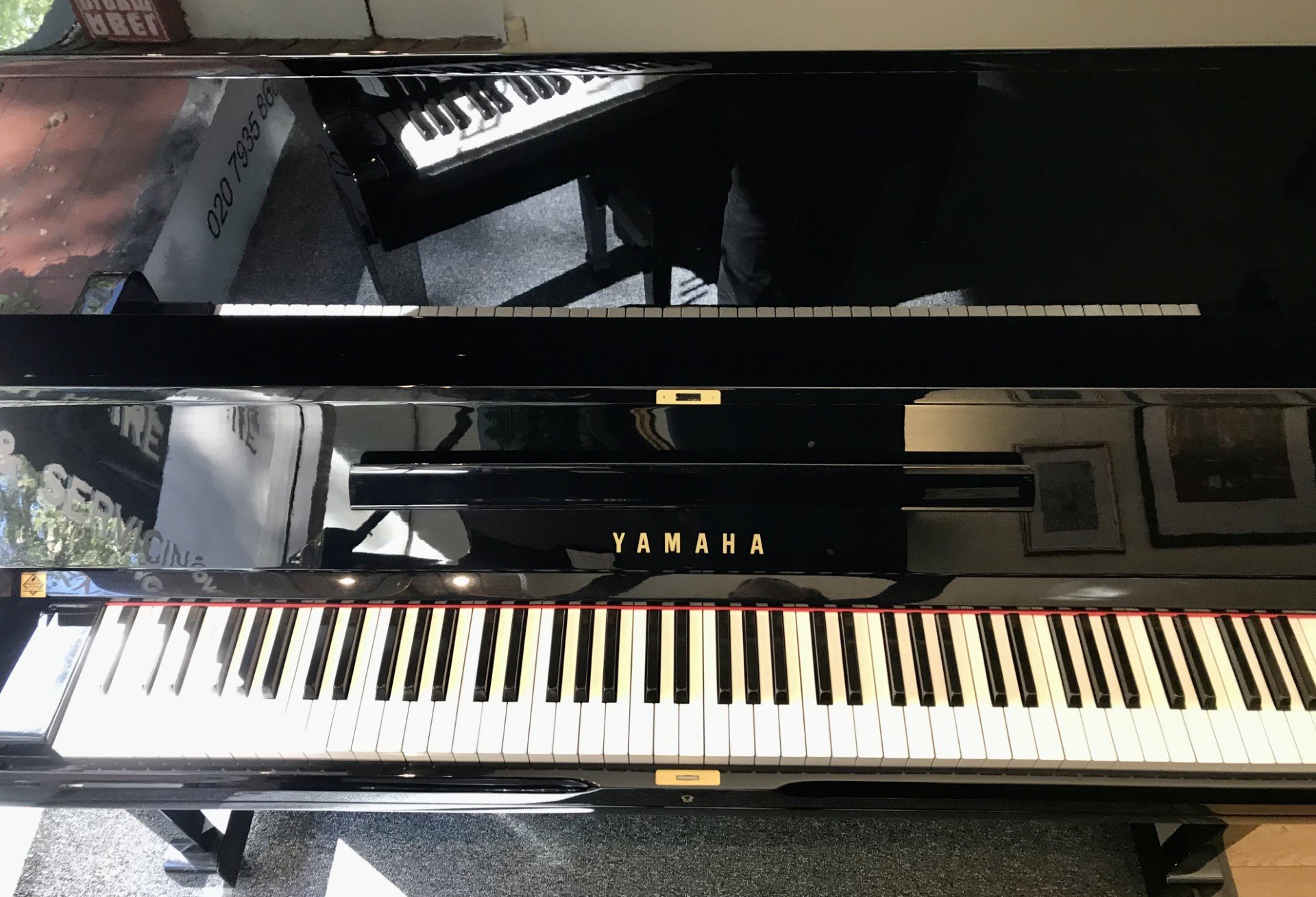 Yamaha U3H view