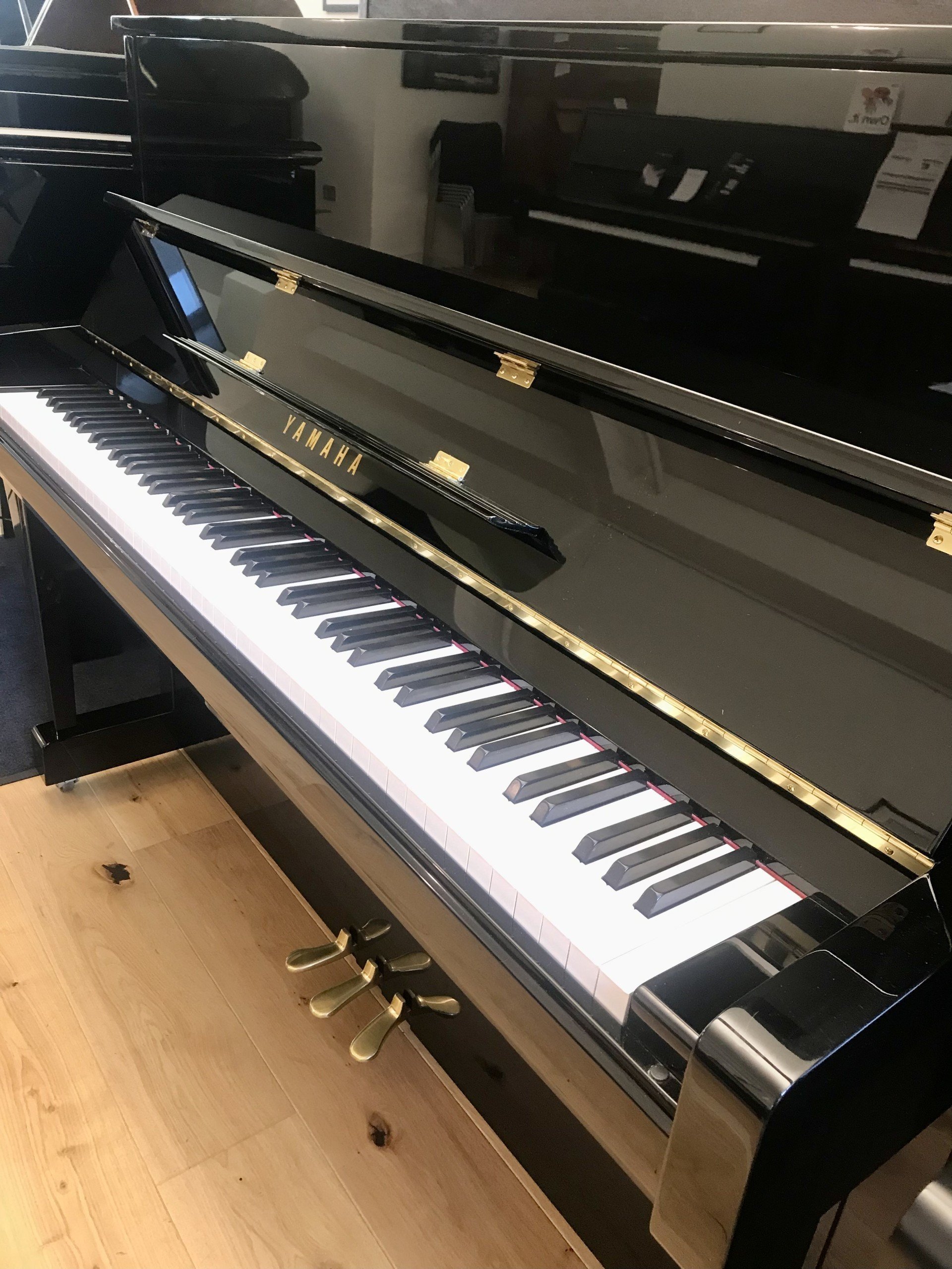 Yamaha B3