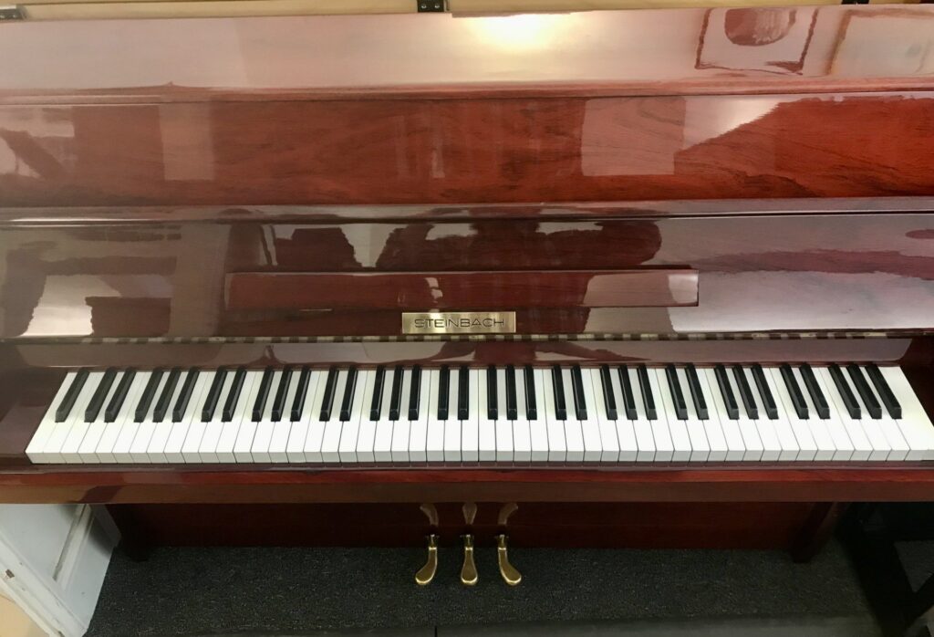 Steinbach 108 - Main View